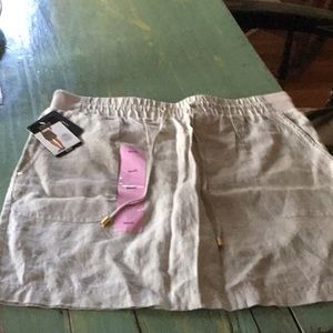 skort - NWT - size small - 100 percent linen